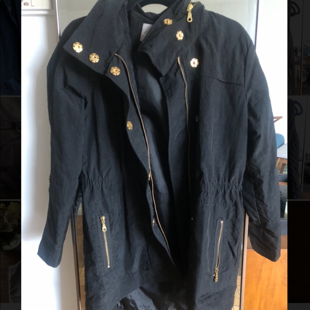 Tart Collections Black Windbreaker/rain coat